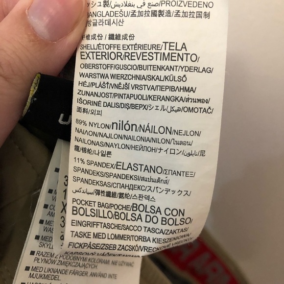 Under Armour Khaki Pants - Picture 7 of 7